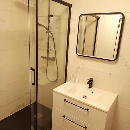 Embrun - T2 Avec Jardin Pres De La Apartment Saint-Nazaire (Loire-Atlantique)