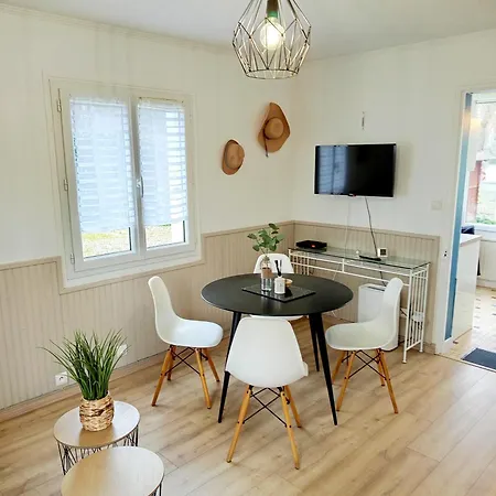 Embrun - T2 Avec Jardin Pres De La