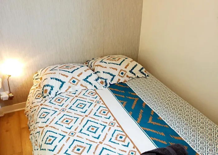 Appartement Embrun - T2 Avec Jardin Près De La